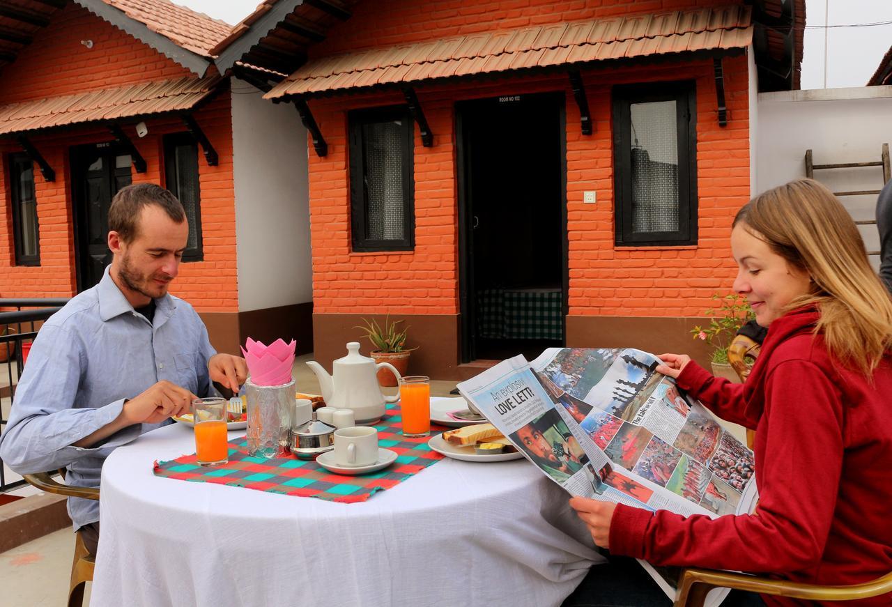 Bravo Hotell Kathmandu Exteriör bild