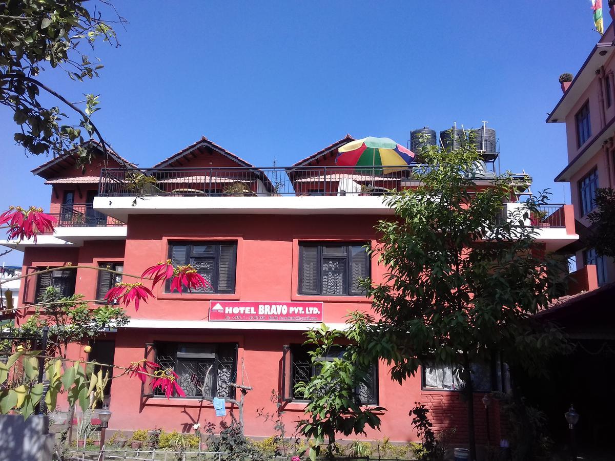 Bravo Hotell Kathmandu Exteriör bild