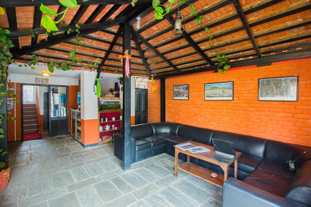 Bravo Hotell Kathmandu Exteriör bild