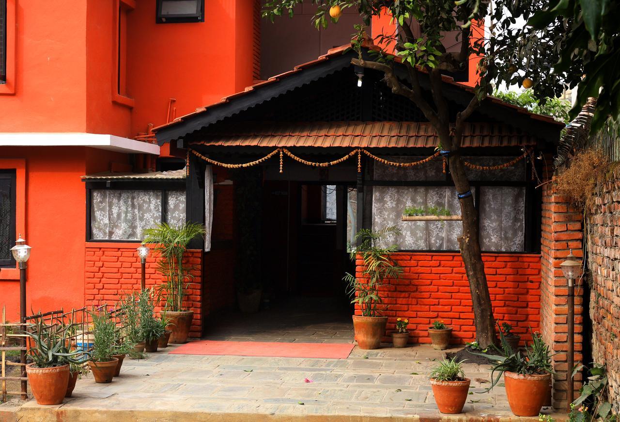 Bravo Hotell Kathmandu Exteriör bild